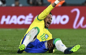نيمار جونيور خرج بسبب الإصابة، والبرازيل تراجعت مرة أخرى 